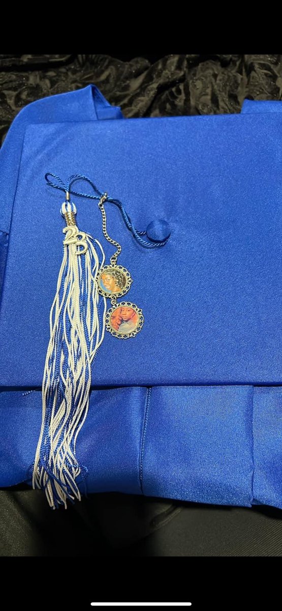 BigBratt___'s tweet photo. One of the Best Days of my Life #Nurse2024Class2024👩🏽‍⚕️🩺🥺🥰 https://t.co/v1Iuqo4FtE