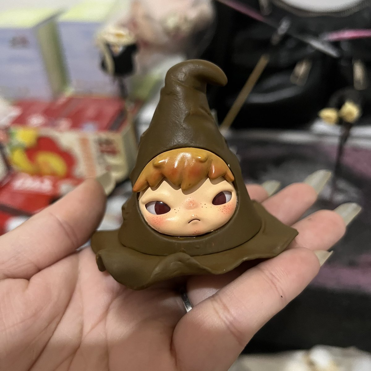 Customhere tweet media