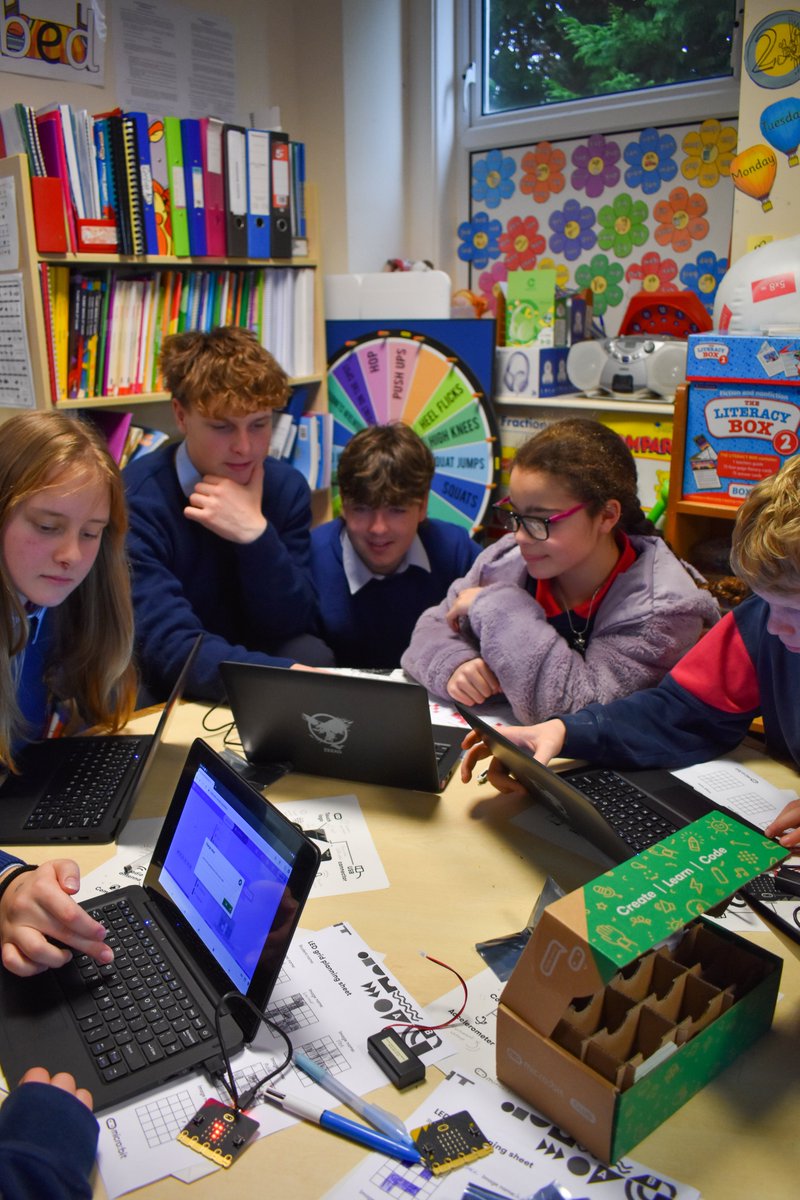 Breifne College (@breifnecollege) on Twitter photo Our Dream Space Ambassadors attended Corliss National School last week to teach Microbitt and coding to students.
<a href="/MS_eduIRL/">Microsoft Education Ireland</a> <a href="/NeeveHyland/">Neeve Hyland</a> <a href="/CavMonETB/">Cavan and Monaghan Education and Training Board</a>
#MSDreamSpace #MicrosoftDSA #STEMEducation Our Dream Space Ambassadors attended Corliss National School last week to teach Microbitt and coding to students.
<a href="/MS_eduIRL/">Microsoft Education Ireland</a> <a href="/NeeveHyland/">Neeve Hyland</a> <a href="/CavMonETB/">Cavan and Monaghan Education and Training Board</a>
#MSDreamSpace #MicrosoftDSA #STEMEducation