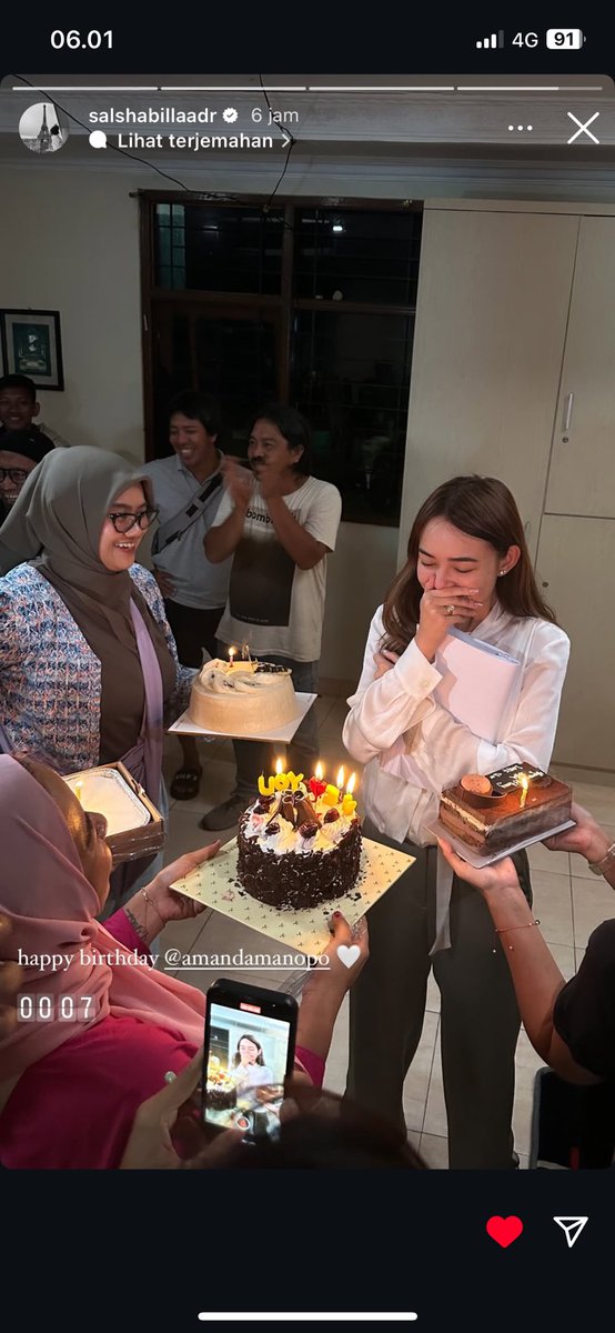 purplove_'s tweet photo. Selamat bertambah usia cantikkkuuu 😍

Beneran ga nyangka klau Manda bakal ada d story Sha 🤣 duo kesayangan aku 🫶🏻

#AMazing25 
 #AmandaManopoTurning25th https://t.co/mXlPtFAheo