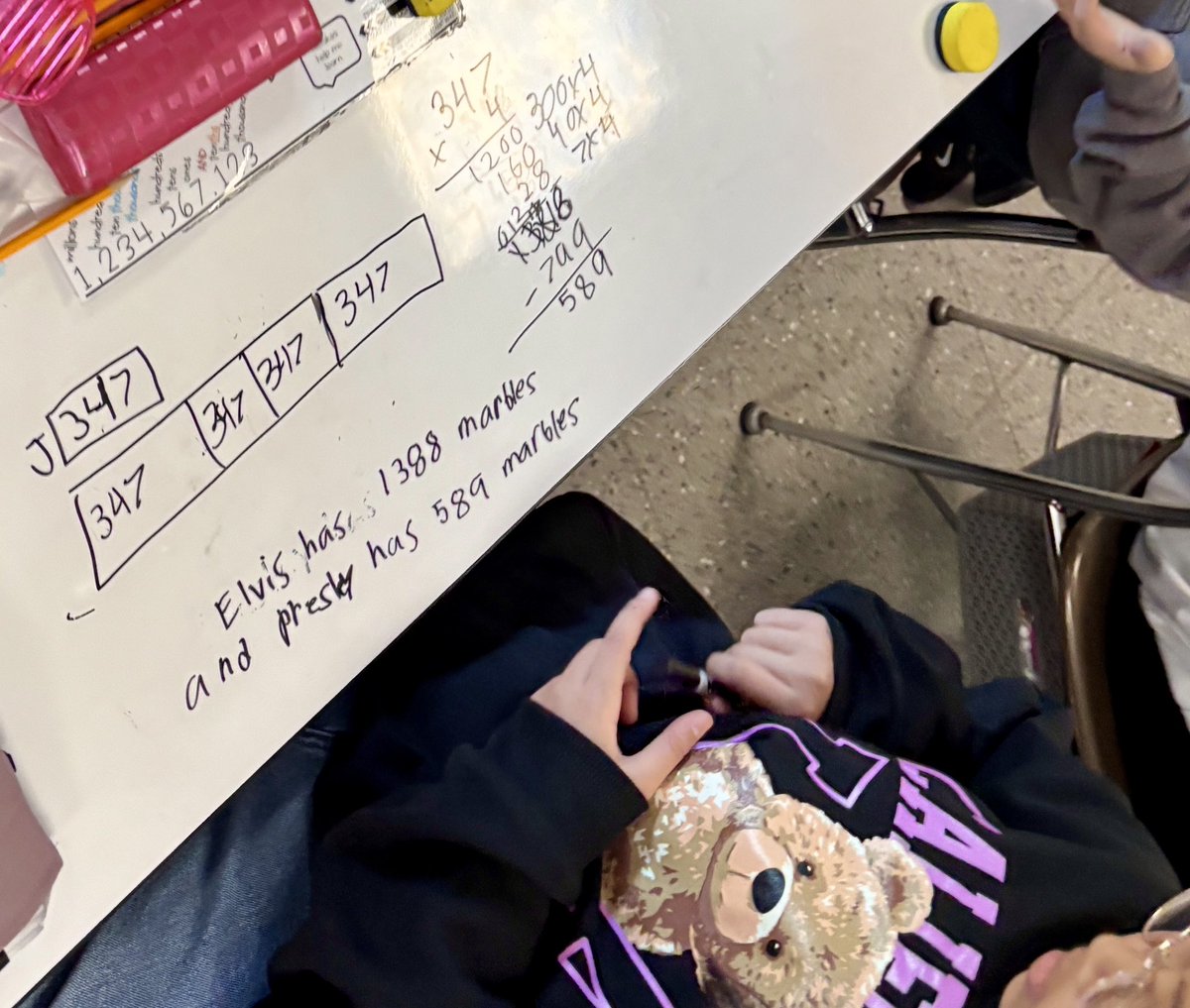 MissHeringD68's tweet photo. This week in math: Multi step multiplication word problems using the RDW process.✖️➕
1. Read: Understand the problem and key info.
2. Draw: Create a visual representation.
3. Write: Solve with an equation and write the answer. #RDW #grway https://t.co/l9eTmGI0ve