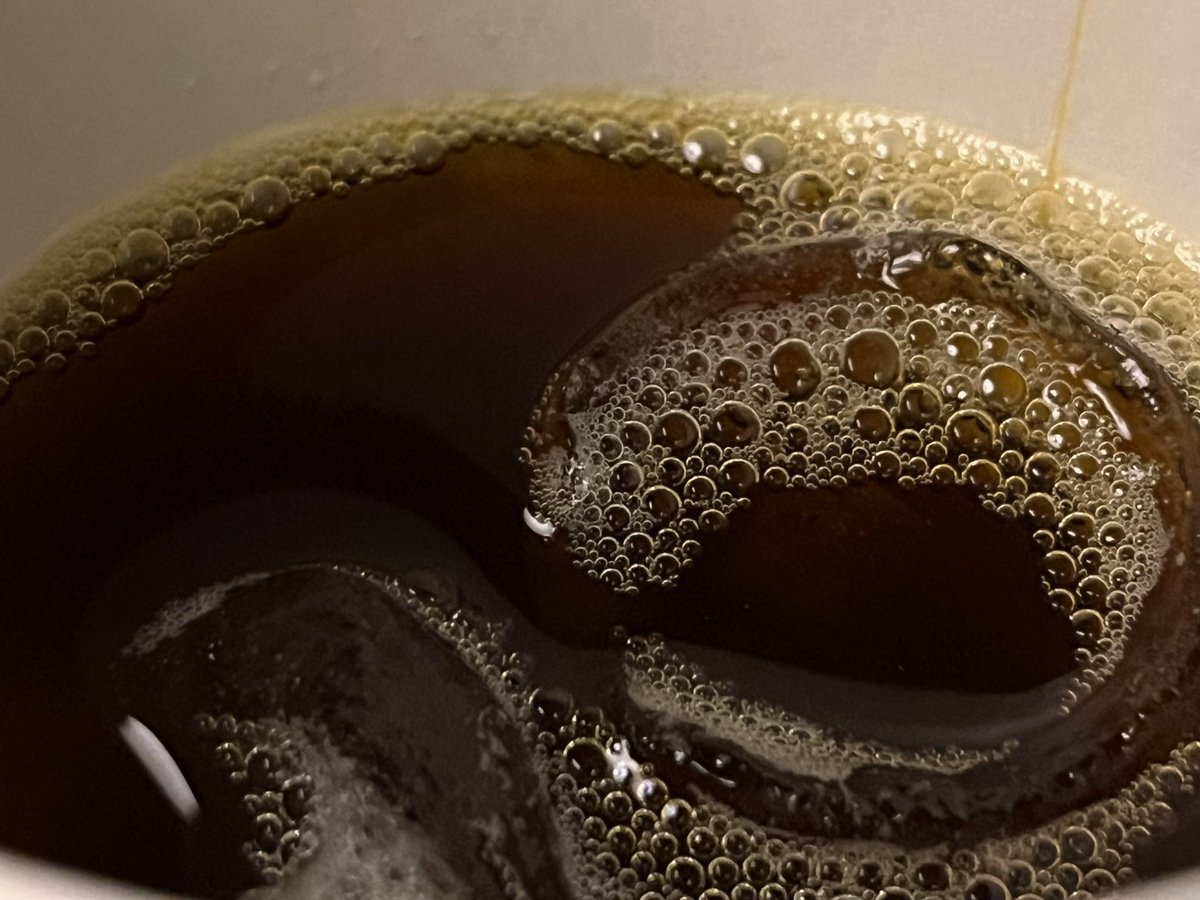 قهوة أخر الليل 🤎.