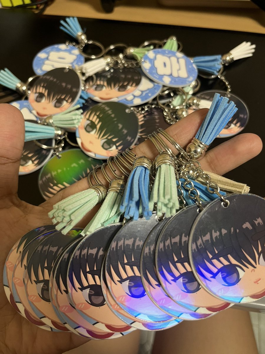 Artki_Studios's tweet image. ✨Custom keychains✨ all packed and ready! 💓 Thank you so much for your order! 🥰

Message us to get yours now! 📩

#customkeychains #cutekeychains #chibiart #SUNGHOON #sunghoonenhypen #Enhypen #EnhypenXDunkin