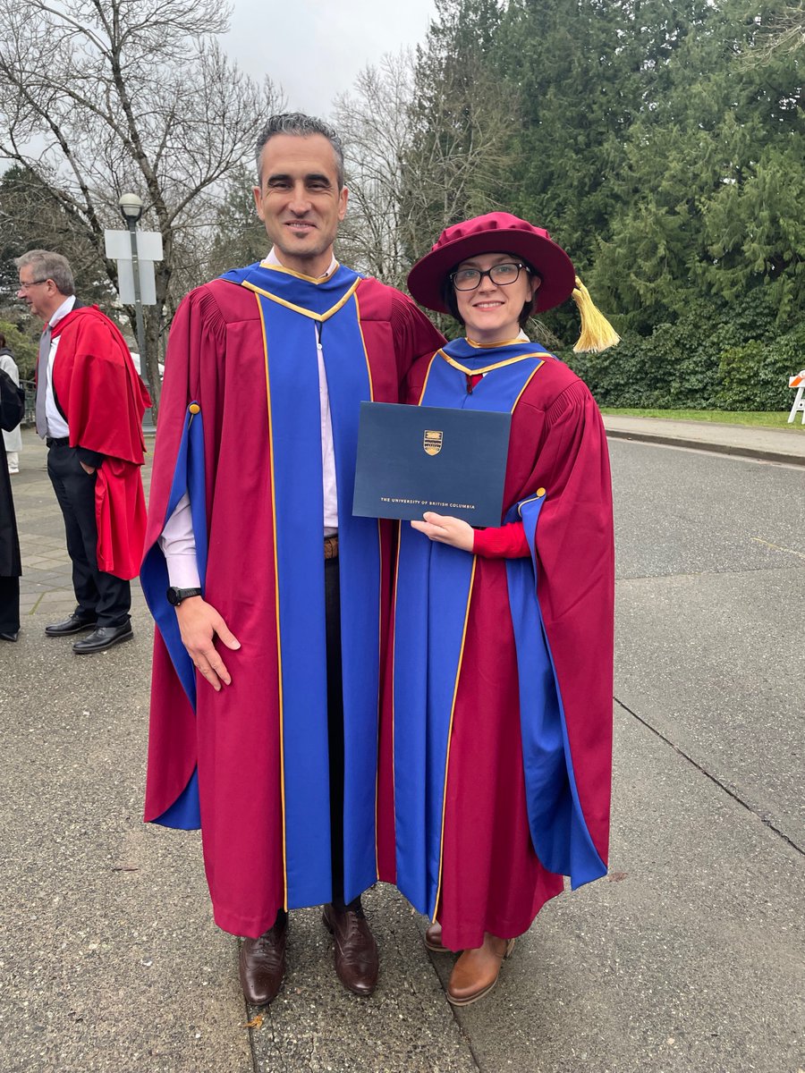 Congratulation to the latest graduate of the Brunham lab, Dr. Diana Vikulova, MD, PhD!