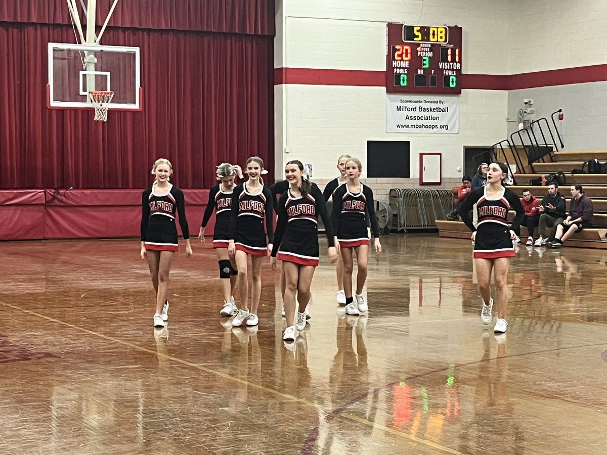 MJHS 8th grade cheer squad performing at halftime. @MJHS_Ferguson <a href="/MJHS_Goetz/">Misty Goetz</a> <a href="/MJHS_Comello/">Jerry Comello</a>