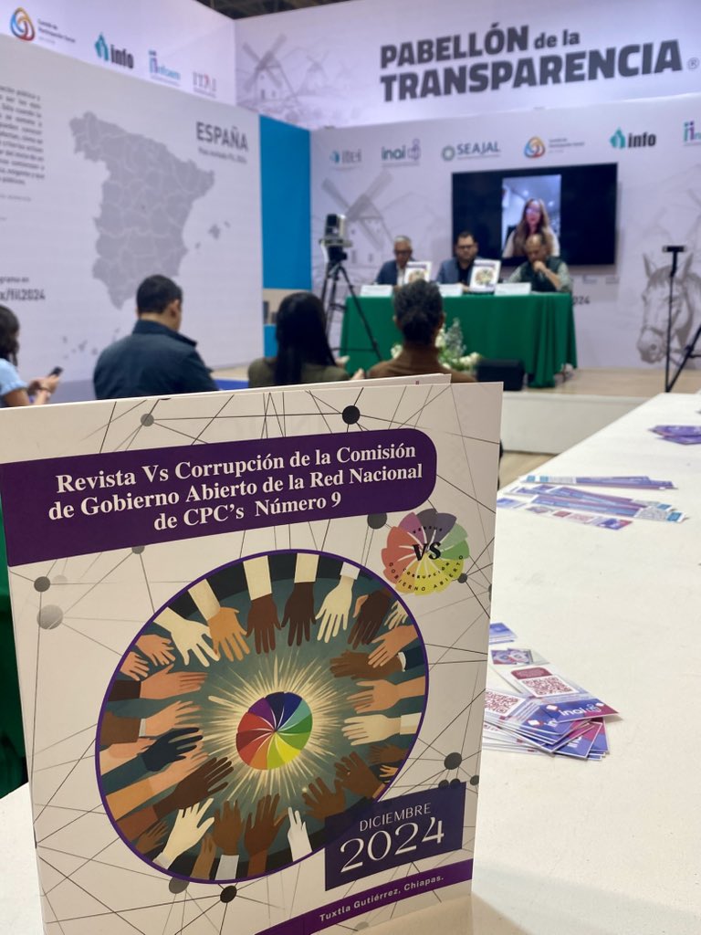 cpsseajal's tweet photo. 🔴#EnVivo | 📑Presentación editorial. Revista #VersusCorrupción de la @ComisionCpc.

👥@RRiosZenteno, @MagdaVeroRdz, @AdrianAlcala75, @Salvador_CPCAGS, Miguel Hernández.

#FILGDL2024
#PabellónDeLaTransparencia

📽️ https://t.co/KF2oiBSw45 https://t.co/PWnOtJcvYC