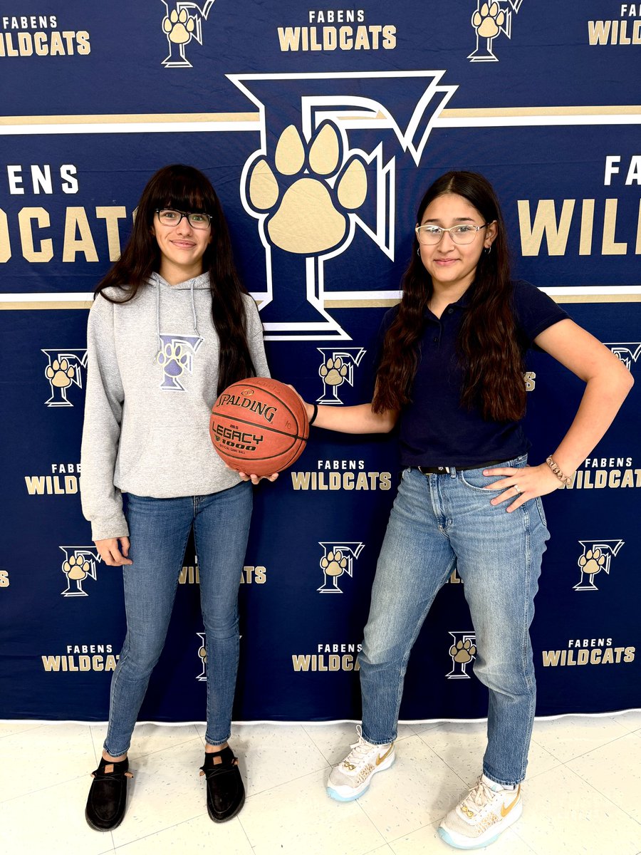 Rachel Peña tweet media