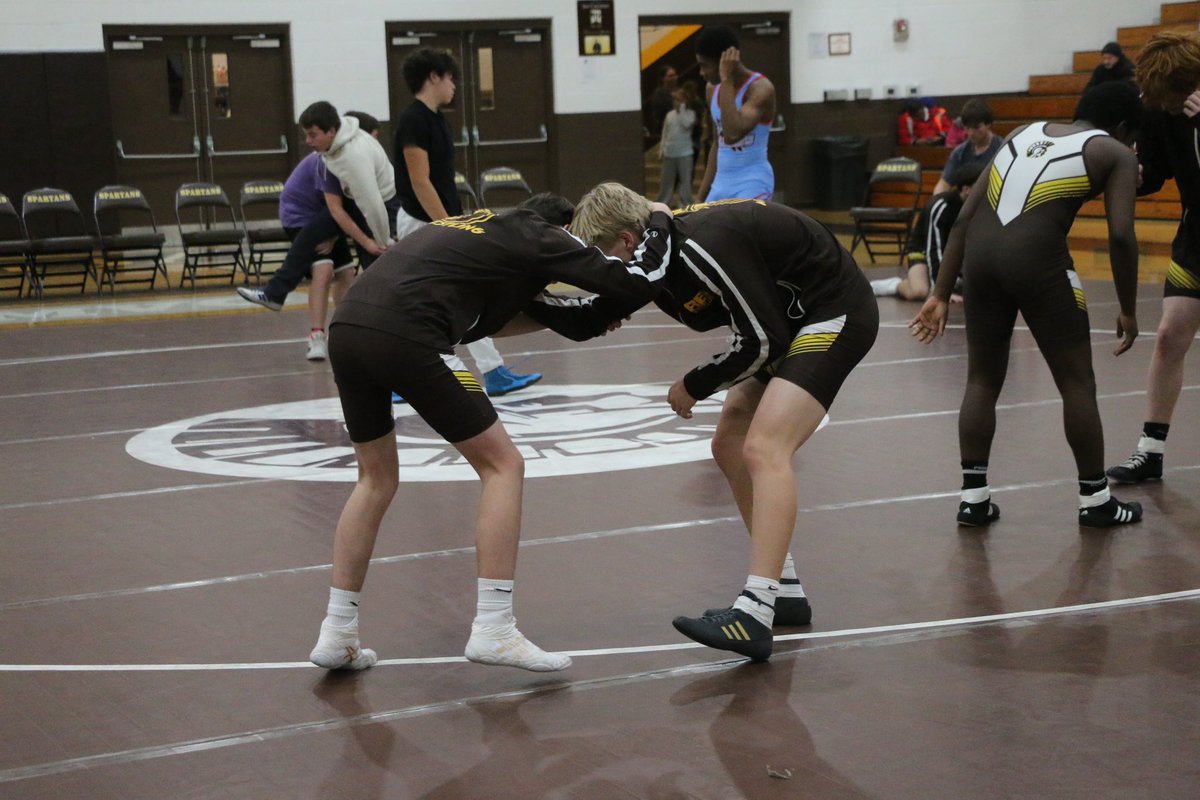 Roger Bacon Spartans tweet media