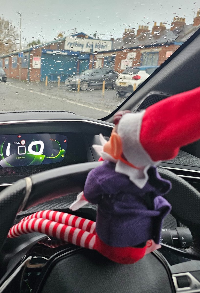 Oops caught speeding through town!! #naughtyelf #elfontheshelf