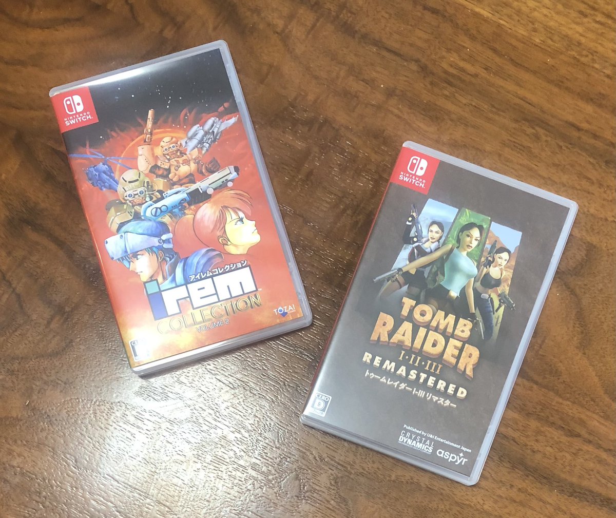 Sancha_Otoko's tweet photo. Deux nouveaux titres que j’attendais sur #NintendoSwitch 
#TombRaider, difficile à prendre en main car les contrôles sont d’époque…

#IremCollection Vol.2. J’étais content qu’il soit livré, puis j’ai pris le vol.1 pour comparer, je l’avais même pas ouvert… sans commentaire. https://t.co/dA60MXtKoL