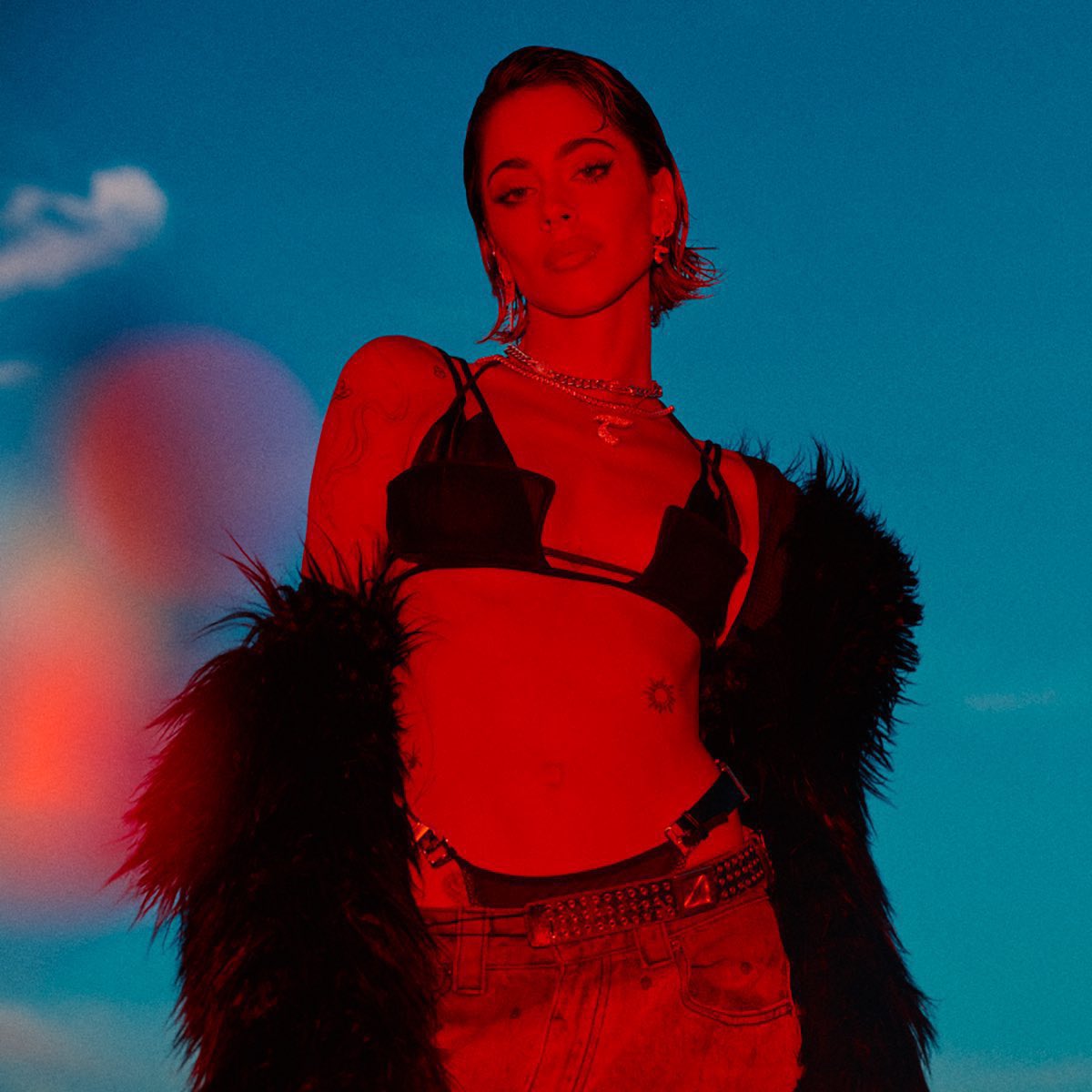 tiniozzy's tweet photo. EL CIELO OUT NOW 

aaa https://t.co/rINQZIVye3