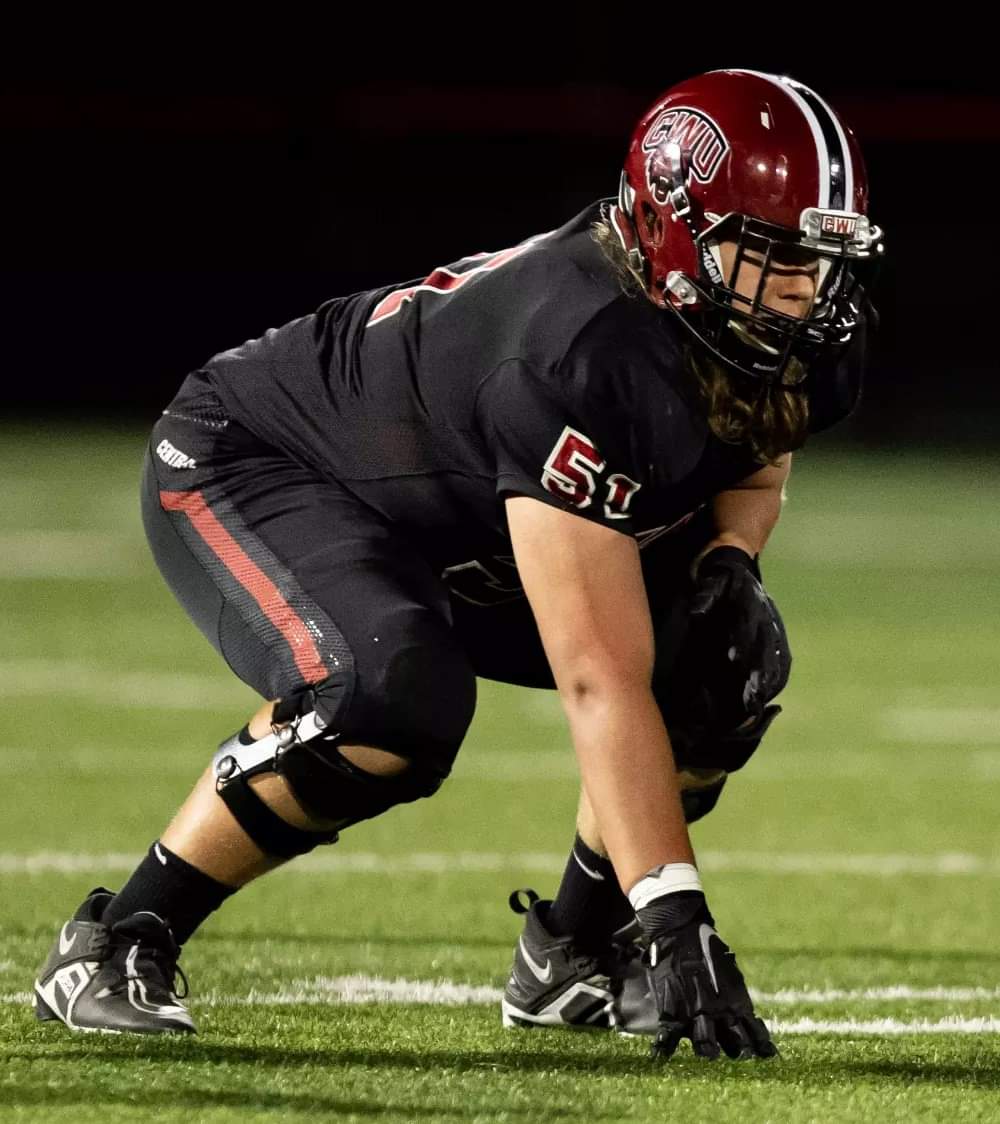 CWUWildcatNtn's tweet photo. For the 2nd consecutive season, with a whopping 69% of the votes, @edwards_slade is the @CWUWildcatNtn @CWUFB Offensive Player of the Year! Slade was also named the @LoneStarConf Offensive Lineman of the Year. https://t.co/dKsoJooJPr