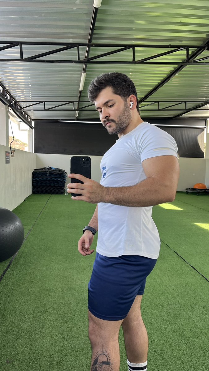 Diegotavarex's tweet photo. Como vou ser triste se tenho rabao https://t.co/bPf9jVQhVT