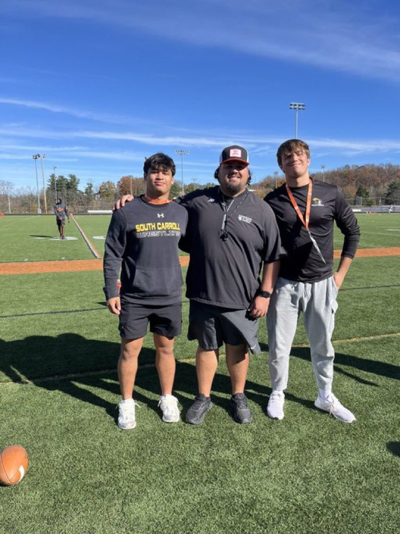 I am extremely blessed to receive a D2 offer from West Virginia Wesleyan College!! Thank you so much @CoachSpeedyWVWC for the opportunity!!!
<a href="/SCCavsFootball/">Cavaliers Football</a> @CoachCrumley