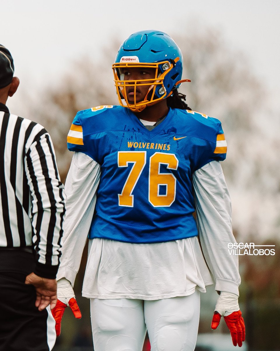 All conference 📍

Flim🎥👇🏾

hudl.com/v/2QeBNY

<a href="/SinqueTurner/">Coach Turner</a> <a href="/SimeonNation/">SimeonNation</a> <a href="/EDGYTIM/">Timothy “EDGYTIM” OHalloran</a> <a href="/AllenTrieu/">Allen Trieu</a> <a href="/PrepRedzoneIL/">Prep Redzone Illinois</a> <a href="/Bryan_Ault/">Bryan Ault - Midwest Scout</a> <a href="/scottybscout/">Scott Burgess</a> <a href="/adamgorney/">Adam Gorney</a>