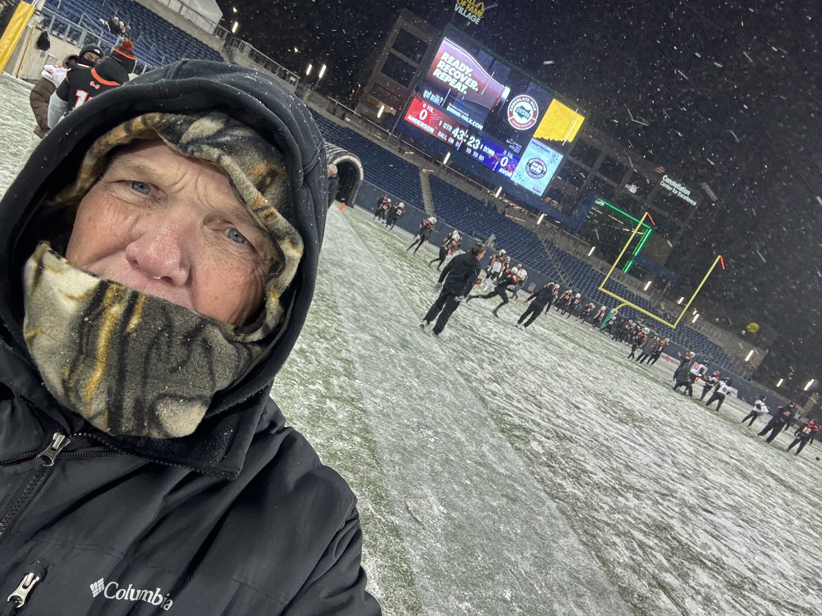 Larry Hook tweet media