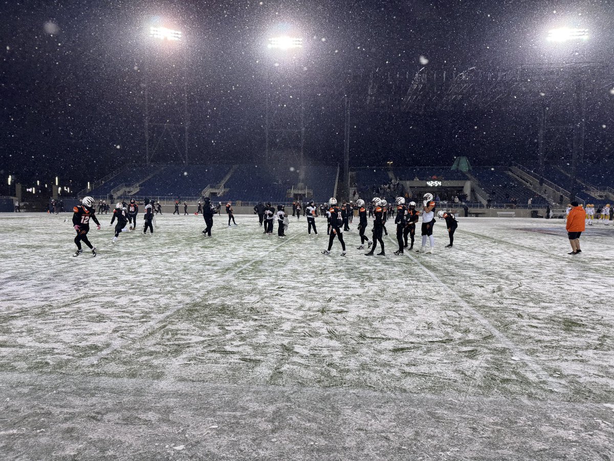 Larry Hook tweet media