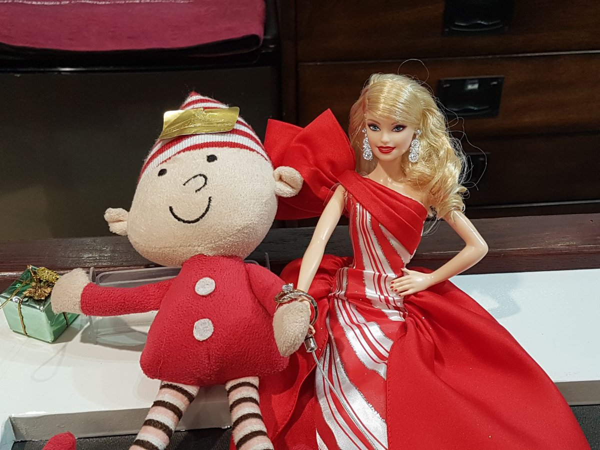 artistryingold's tweet photo. Move over Santa—Mr. Twinkles is the real hero this season with Barbie and a shiny ring! 💎🎅 Who's next on his list? 😉 #ElfAdventures https://t.co/w6TgC9iu0w