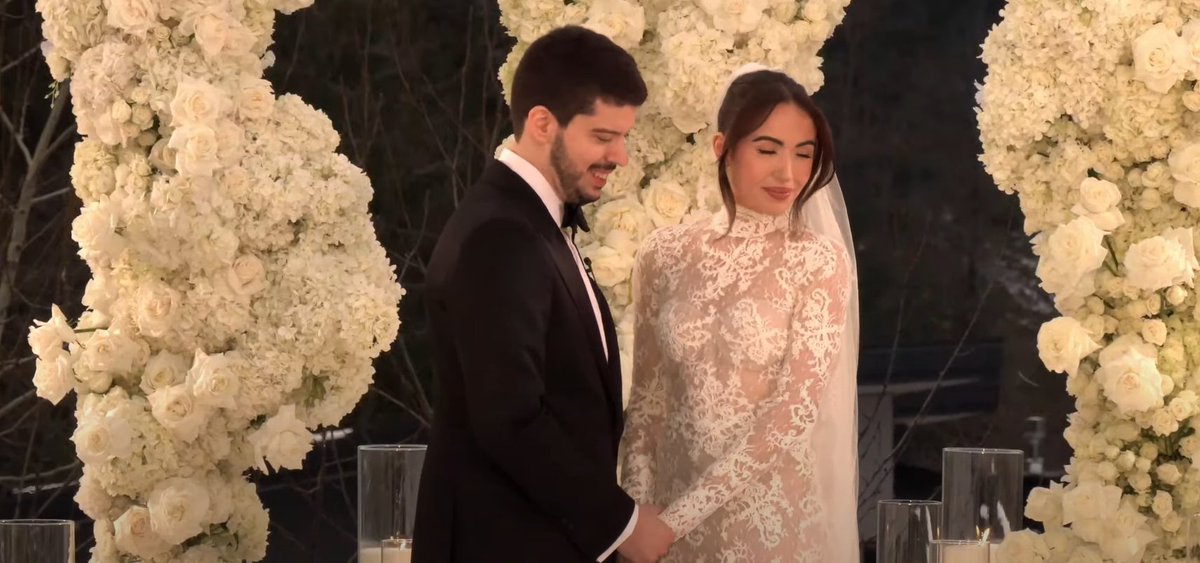 CheezhOfficial's tweet image. Watching @TypicalGamer getting married lol