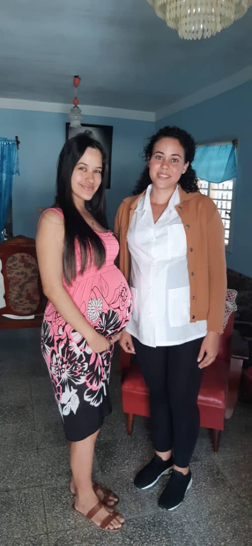 VelazquezZ4869's tweet photo. La #UCMHo. Sus estudiantes en acciones en la comunidad en el Programa Materno Infantil.
@yamelverdecia 
@DrReinol 
@MINSAPCuba 
@UCMHolguin 
@pichardopupo 
@ArenasMulet 
@ManolihaHolguin 
@QueipoRuiz https://t.co/ilLOcugPhB