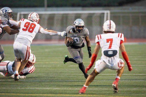ThatBoiiAD's tweet image. Full Season Juco Highlights ✅
-Redshirt Freshman Qualifier
-5’10 205 RB 💪🏾
-Conference Champs 🏆
-Final 4 Team in SoCal
-6 Ypc
-500 Yards Rushing
-3.9 GPA 🧠 📚
-USAF Vet🫡🇺🇸
hudl.com/v/2QJ0Sk
@FBWarriorsECC @Coach__TyE @TimKaub27