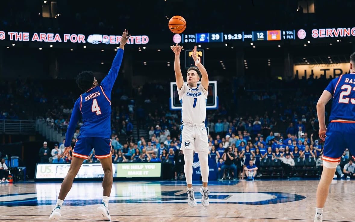 Pop Isaacs has been sick all week. 
27 points.

Steven Ashworth puked at halftime and barely practiced all week. 
17 points.

Ryan Kalkbrenner missed last game and hardly practiced all week. 
17 points.

TOUGHNESS😤