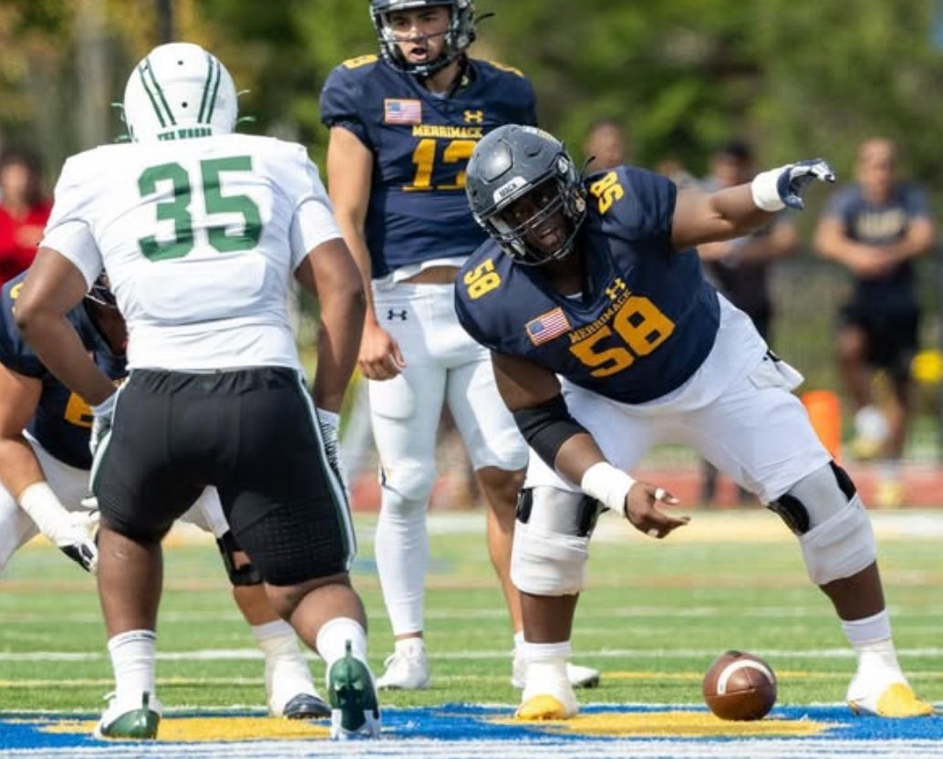 d1bube's tweet photo. Merrimack Offered  #AGTG
@CoachGeeWhite @CoachKreinsen @DUNBARFBCOACH https://t.co/c08I15ixgm