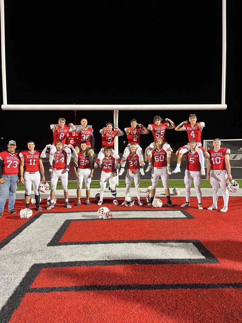 Paxton Rothmeier (@paxtonr02) on Twitter photo Still looking for a home!
School records:
2696 yards (season)
39 tds (season)
265 points (season)
9 200+ yd games (season)
12 100+ yd games (season)
2873 all purpose yards (season)
<a href="/MJ_NFLDraft/">Mark Johnson</a> Still looking for a home!
School records:
2696 yards (season)
39 tds (season)
265 points (season)
9 200+ yd games (season)
12 100+ yd games (season)
2873 all purpose yards (season)
<a href="/MJ_NFLDraft/">Mark Johnson</a>