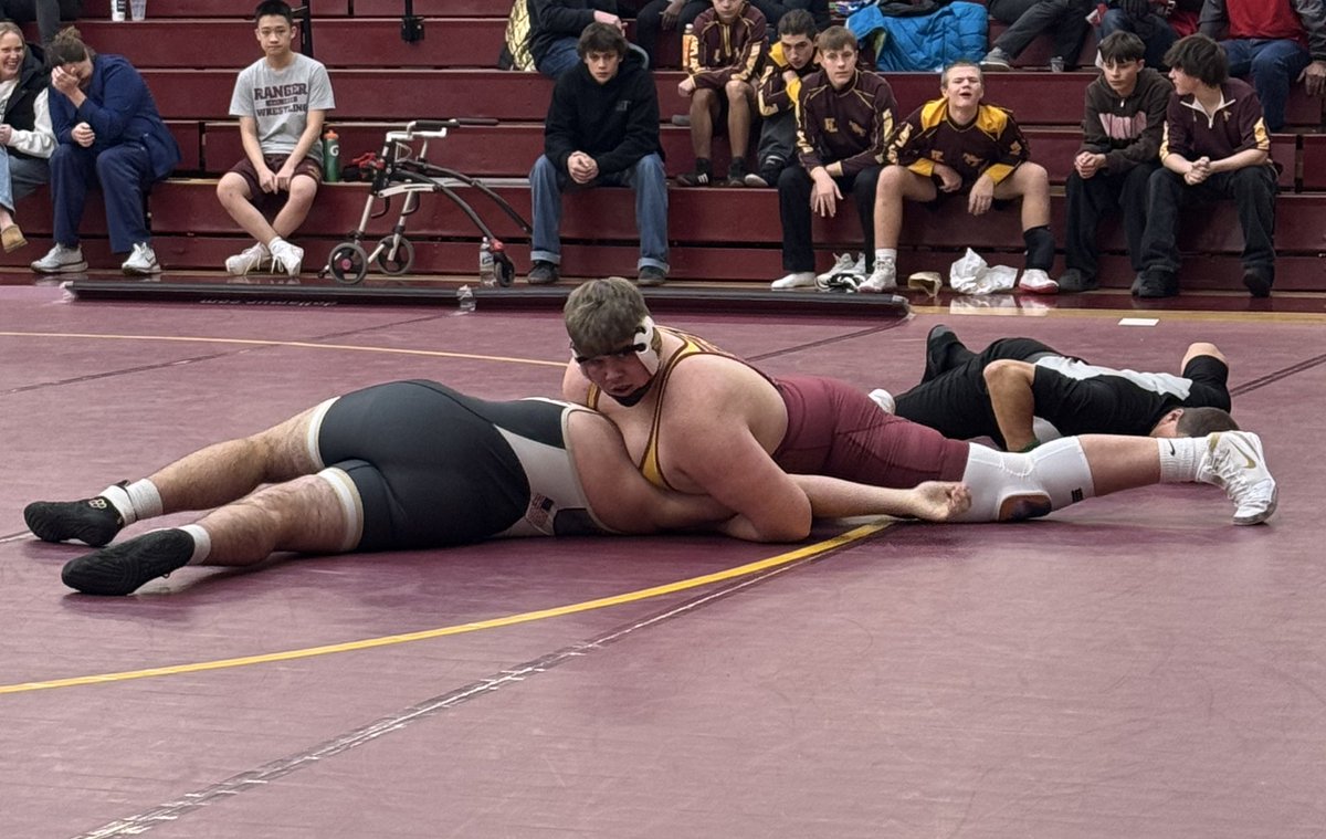 Rangers with the victory over East Ridge 57-17. Ian Asplund with the pin to end the dual at HWT!!! #RangerTerritory
