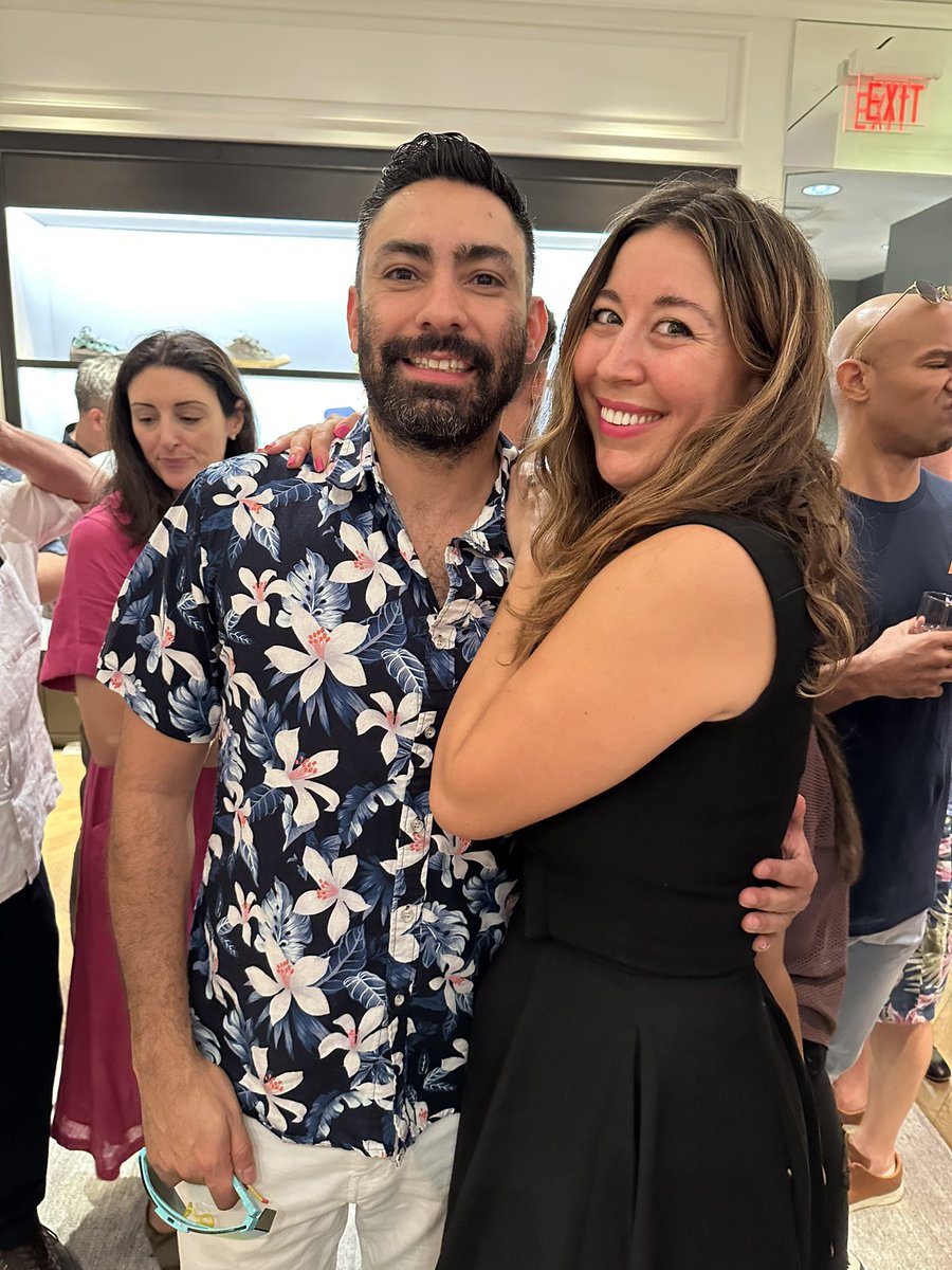 sergitosergito's tweet photo. Shout out to @NaughtalieStone for an incredible Punks book launch event. As @matthall2000 said during his toast, managing the Punks is not an easy job but Stone has absolutely crushed it. https://t.co/R7SnRz4Zrm