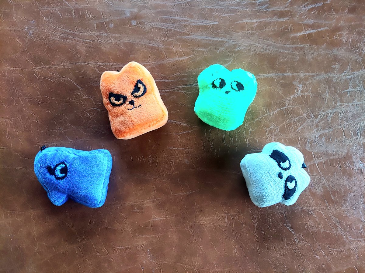 Shy Kitsune tweet media