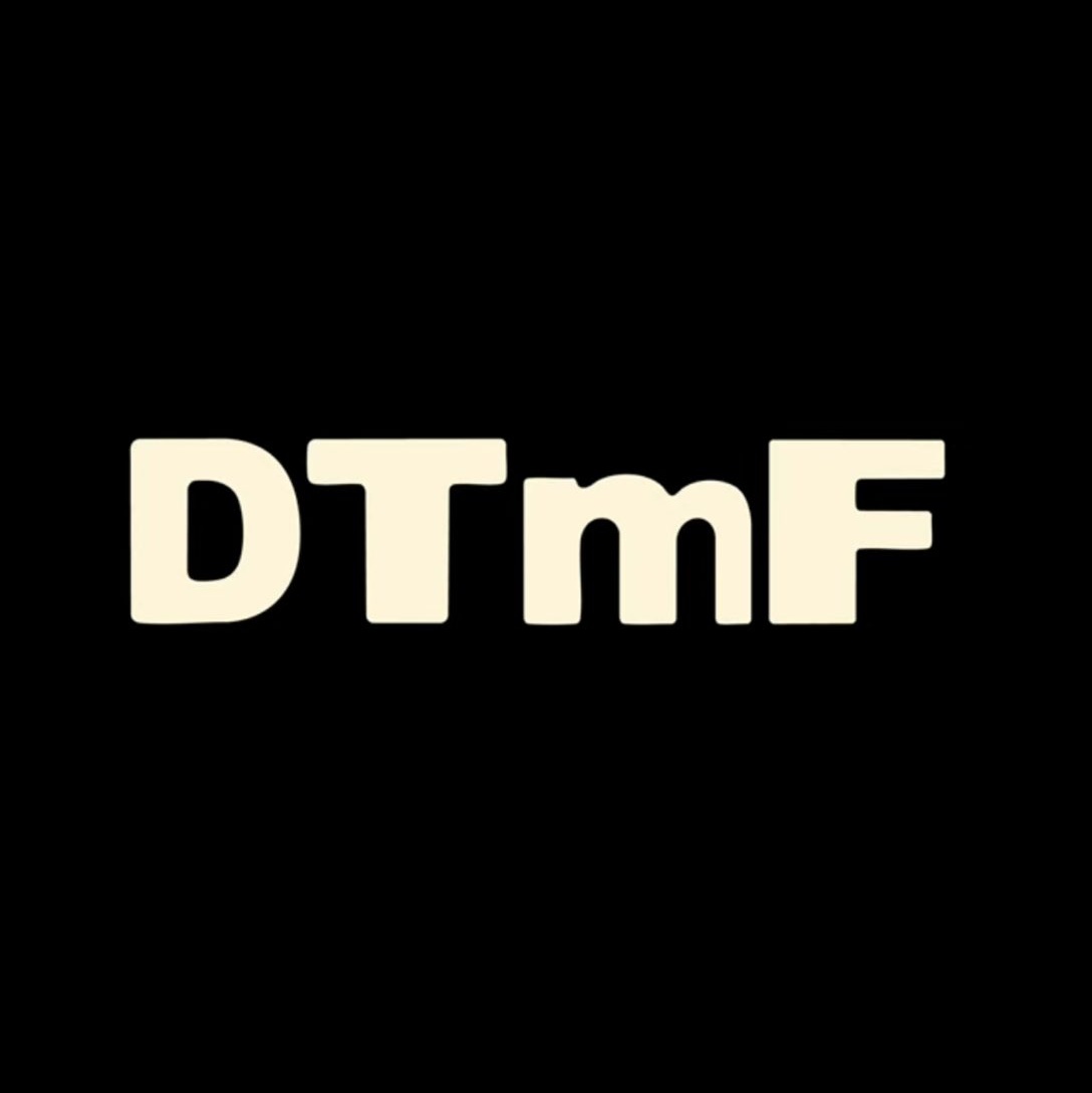 soyclubi's tweet photo. 📀 DTMF

👤 BAD BUNNY

🗓️ 2025 https://t.co/H8Ibuytw2N
