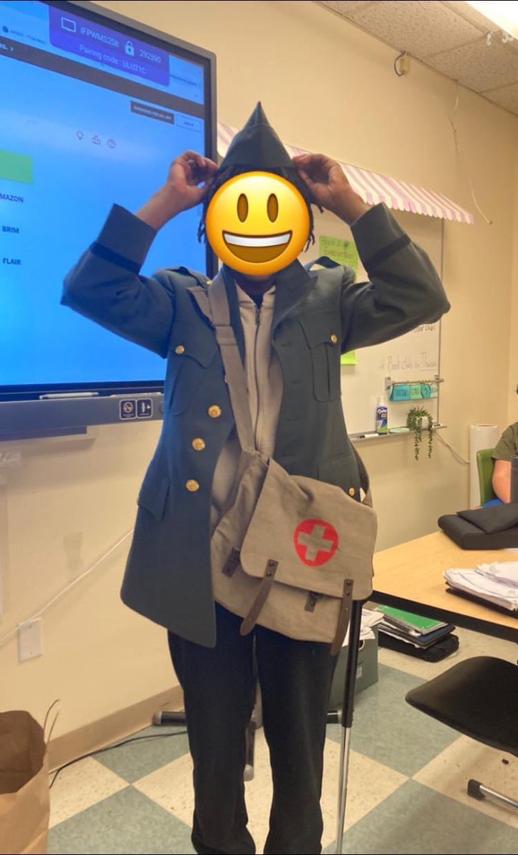 Molly Olsen tweet media