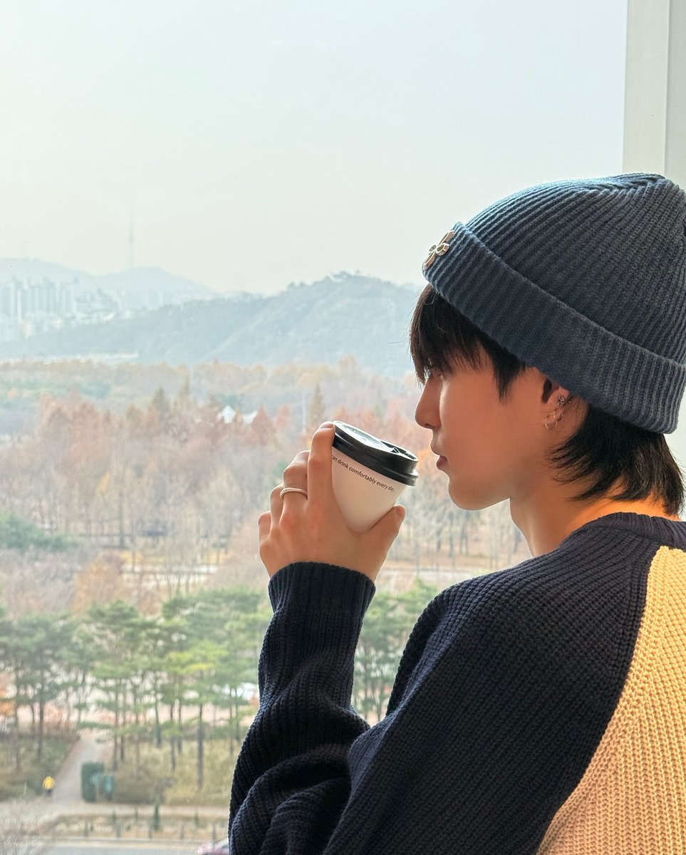 승한이 사진으로 남은 하루를
더 더 행복하게 보낼 수 있을 것 같다.