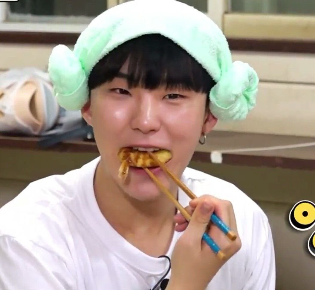 ulthorangdan's tweet photo. TAMTAM? (or hoshi) ㅋㅋㅋ https://t.co/ff3zpfGImv