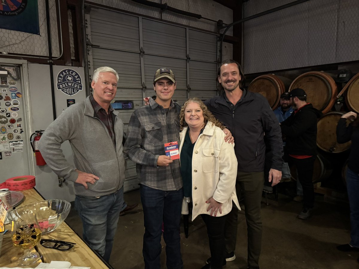 Arlington Police Association tweet media