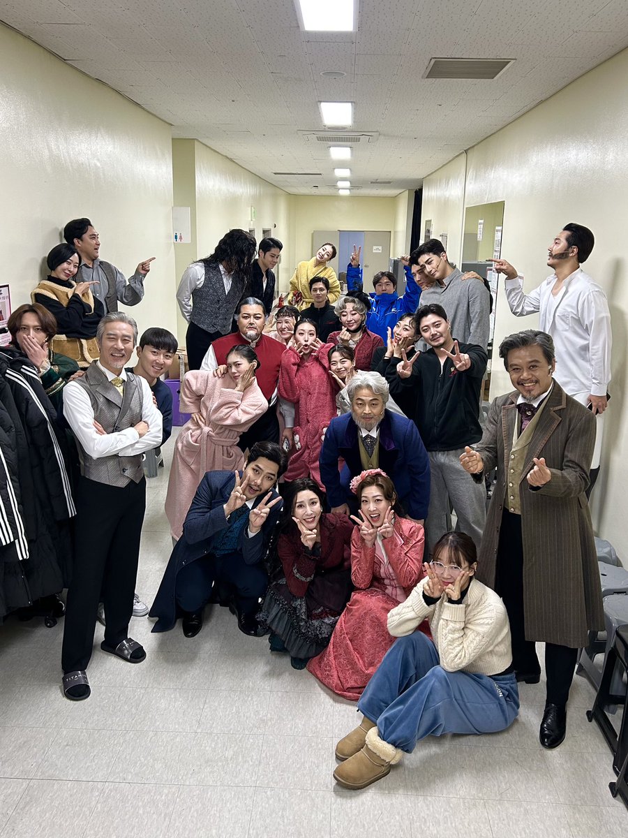 od_musical's tweet photo. #뮤지컬 #지킬앤하이드

대한민국 뮤지컬 역사의 끝나지 않는 신화🔥
뮤지컬 <지킬앤하이드> 20주년 본공연

#손지수 배우의
첫 공연이 시작됩니다✨

지금 이 순간, 끝나지 않는 신화

2024.11.29 ~ 2025.05.18
#블루스퀘어신한카드홀 https://t.co/KIClszwyE9