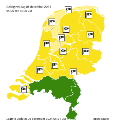 Wees alert deze ochtendspits. Het <a href="/KNMI/">KNMI</a> heeft #codegeel afgegeven voor een groot deel van het land vanwege zware windstoten. Lege vrachtwagens, voertuigen met aanhanger kunnen met name op bruggen, viaducten en fly-overs zomaar een klap wind vangen. Check:  rwsverkeersinfo.nl