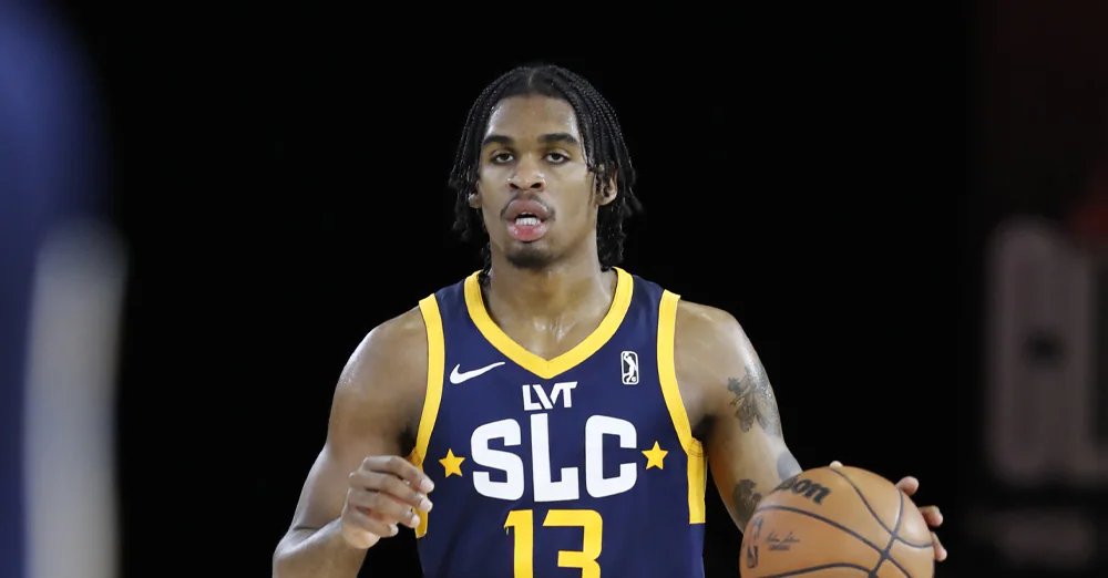 sixthmansports_'s tweet photo. Josh Christopher went OFF tonight for the Sioux Falls Skyforce! 🔥💼
📊 30 PTS | 5 REB | 6 AST | 5 STL | 64% FG
Is Christopher knocking on the NBA's door with performances like this? 🚀 Drop your thoughts below! ⬇️
#JoshChristopher #SiouxFallsSkyforce #GLeague #NBAProspect https://t.co/GsrTridgdI