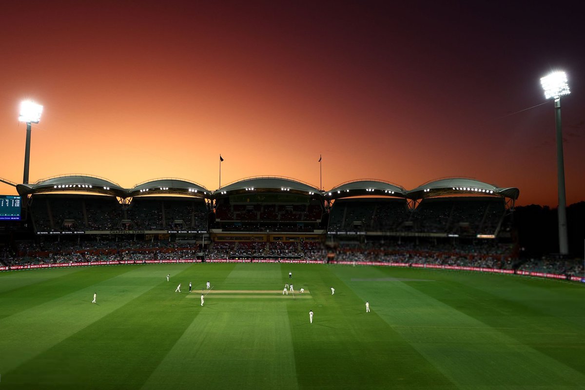 HardCricketpix's tweet photo. A general view of Adelaide cricket ground during sunset. https://t.co/y2nvpUd3mh