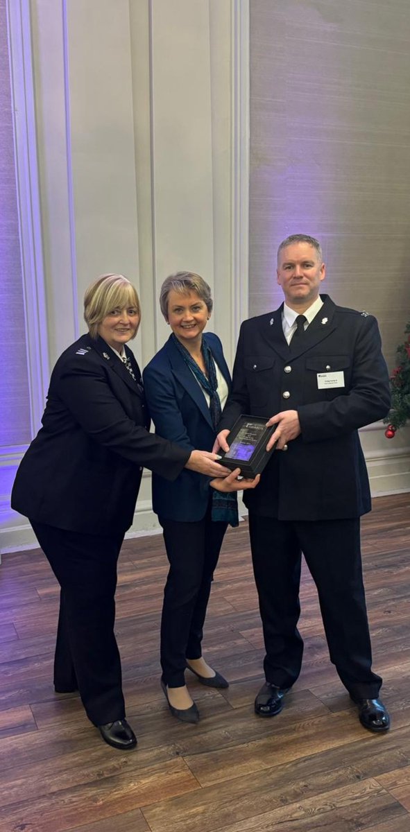AnneInspector's tweet photo. Yesterday , myself and S/Sgt Craig Hume attended the Lord Ferrers Award event in London, where we had been shortlisted for an award
for our work on Homicide. I feel so proud to say that we won the award for Innovation
Meeting the home secretary sharing our experiences. https://t.co/BJGXBJeNUp