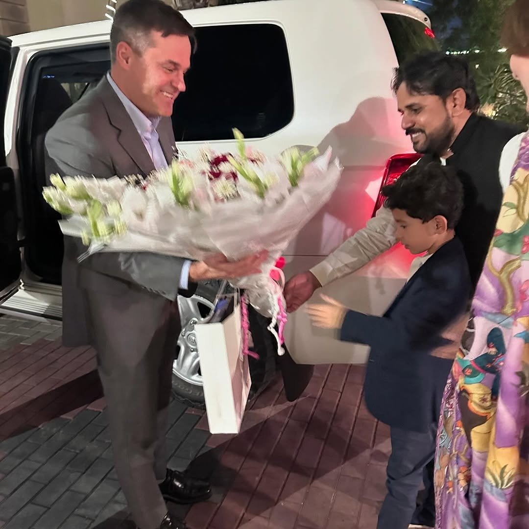 CapitalTVLive's tweet photo. A remarkable evening hosted by Dr. Sharmila Faruqui & Hashaam Riaz Sheikh in honor of U.S. Consul General Mr. Scott Urbom, celebrating Pak-U.S. friendship.
@HashaamRS @sharmilafaruqi #Pakistan #Karachi #America #PakUSFriendship #Capitaltv https://t.co/5HJ9b5Db8A