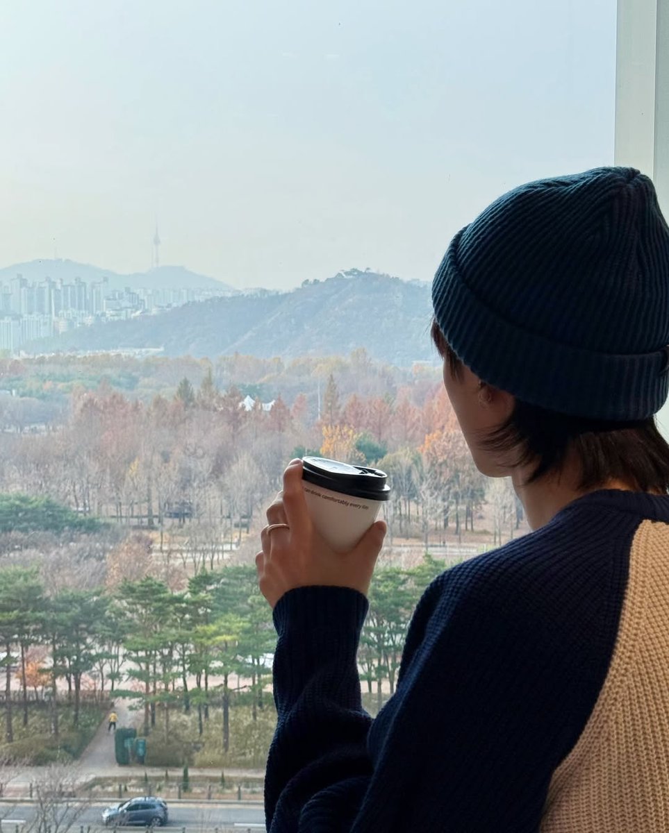 seunghan_insta's tweet photo. 241206 승한 인스타
"With coffee☕️..."
#승한 #SEUNGHAN https://t.co/YRVTCuIt8q