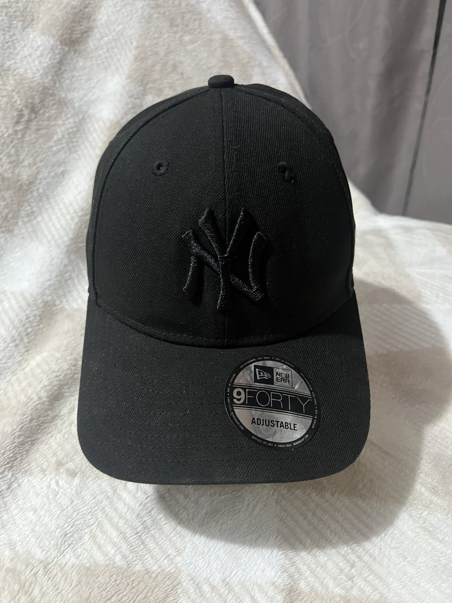 narak_mxk's tweet photo. หมวก MLB 🐾
Price : 690

ซื้อมาแทบไม่ได้ใส่เลยงับ เทียบมือ1
#หมวกมือสอง #หมวก #mlb #ส่งต่อเสื้อผ้ามือ2 #ส่งต่อเครื่องสําอาง #เสื้อผ้ามือสอง https://t.co/OAWWyKXImL