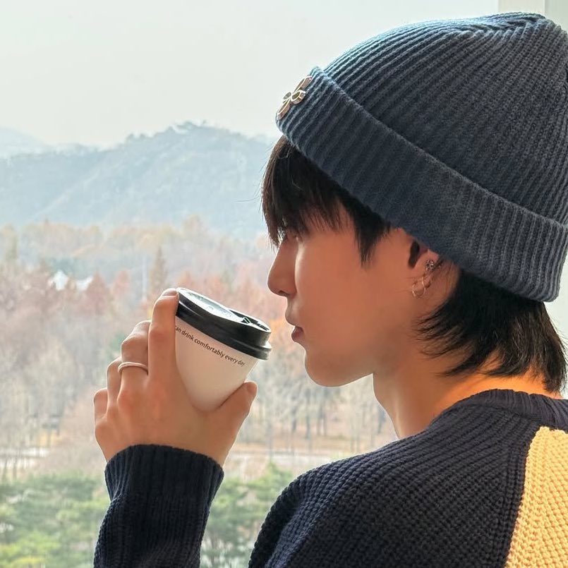 jetaidit's tweet photo. Seunghan and his beanie collection🫶🏼 https://t.co/tGAR1mYglR