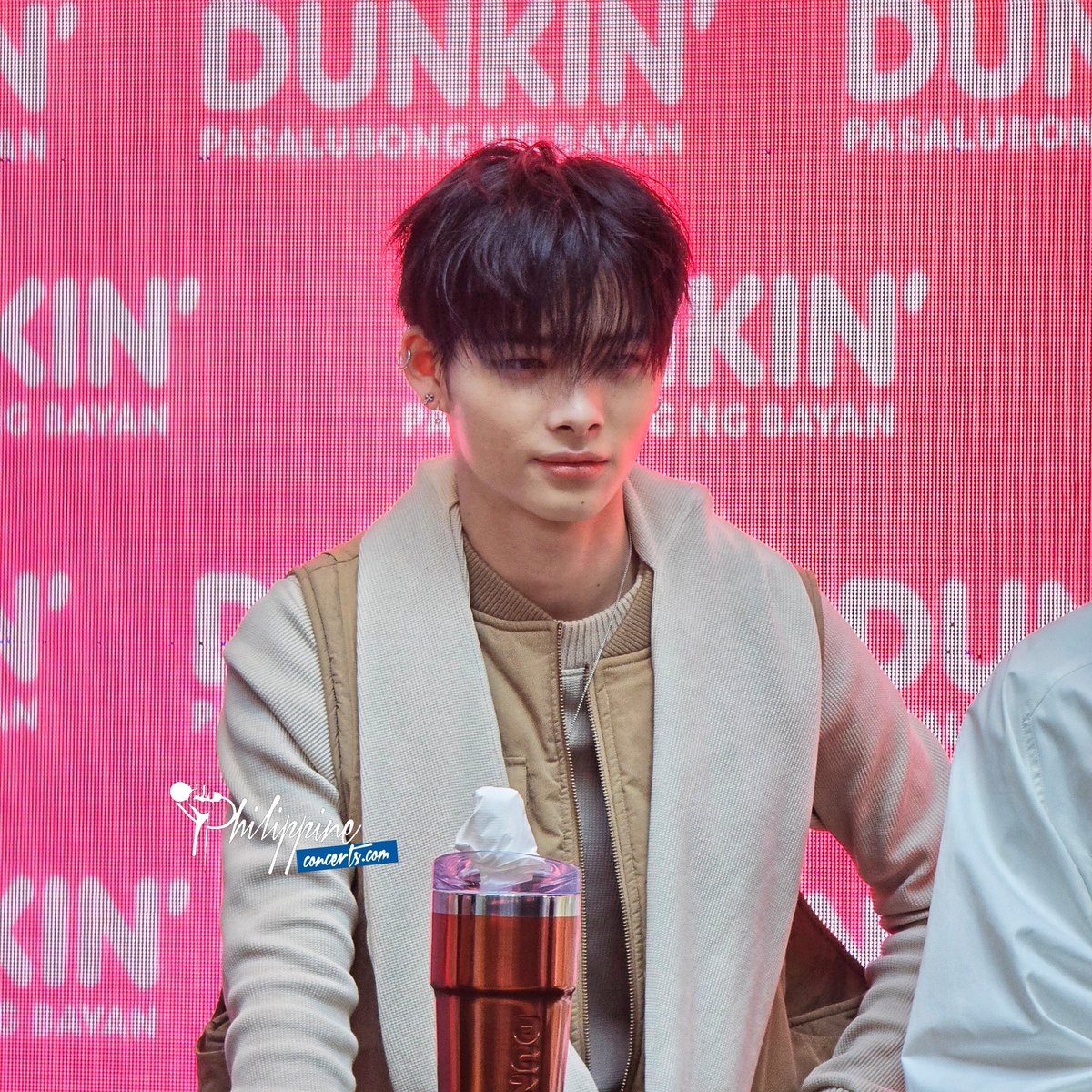 philconcerts's tweet photo. NI-KI at the press conference for #DES7INED_ENHYPEN_with_DUNKINPH @dunkinph https://t.co/hQH92PfMh1
