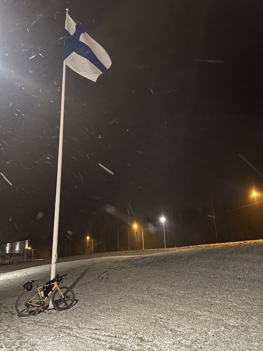 Huomenta, hyvää itsenäisyyspäivää!