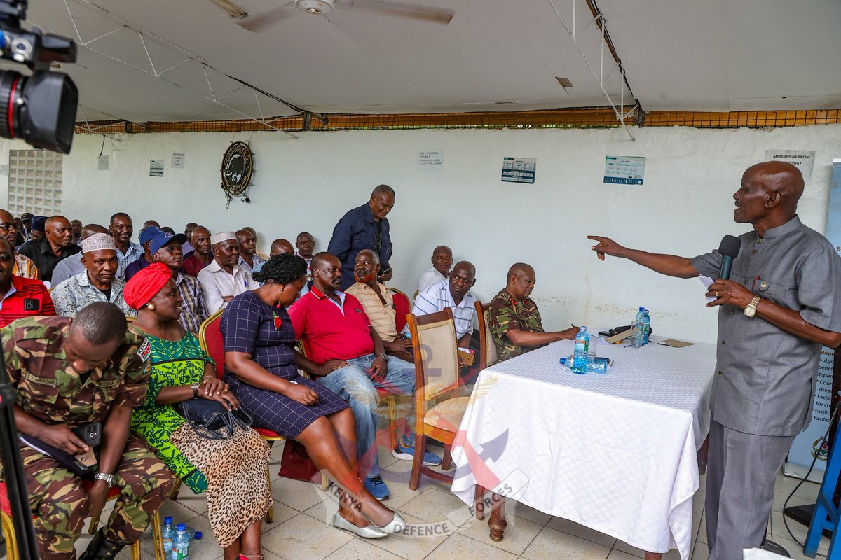kdfinfo's tweet photo. Maj Gen (Rtd) Lucas Tumbo, Chairperson of the Military Veterans Advisory Committee, and Brigadier Moses Leriari, Director General of the Directorate of Military Veterans (DMV), held a meeting with military veterans from Kenya’s Coastal Region. Read more at https://t.co/Cza3l9uBdZ https://t.co/mNqJZatH5p
