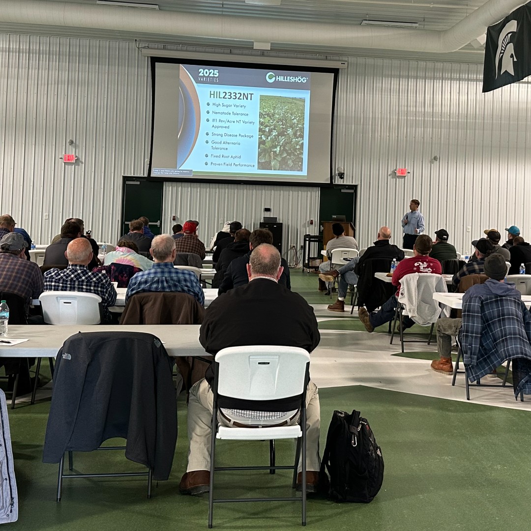 It's the fourth day of #MichiganSeedWeek and Tyler Ring is presenting to another packed crowd — #MichiganSugar growers! #Hilleshog #Sugarbeet