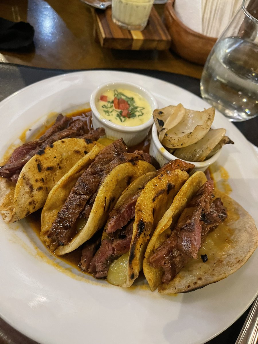 dianaruthb_'s tweet image. Mi amor 😍😍